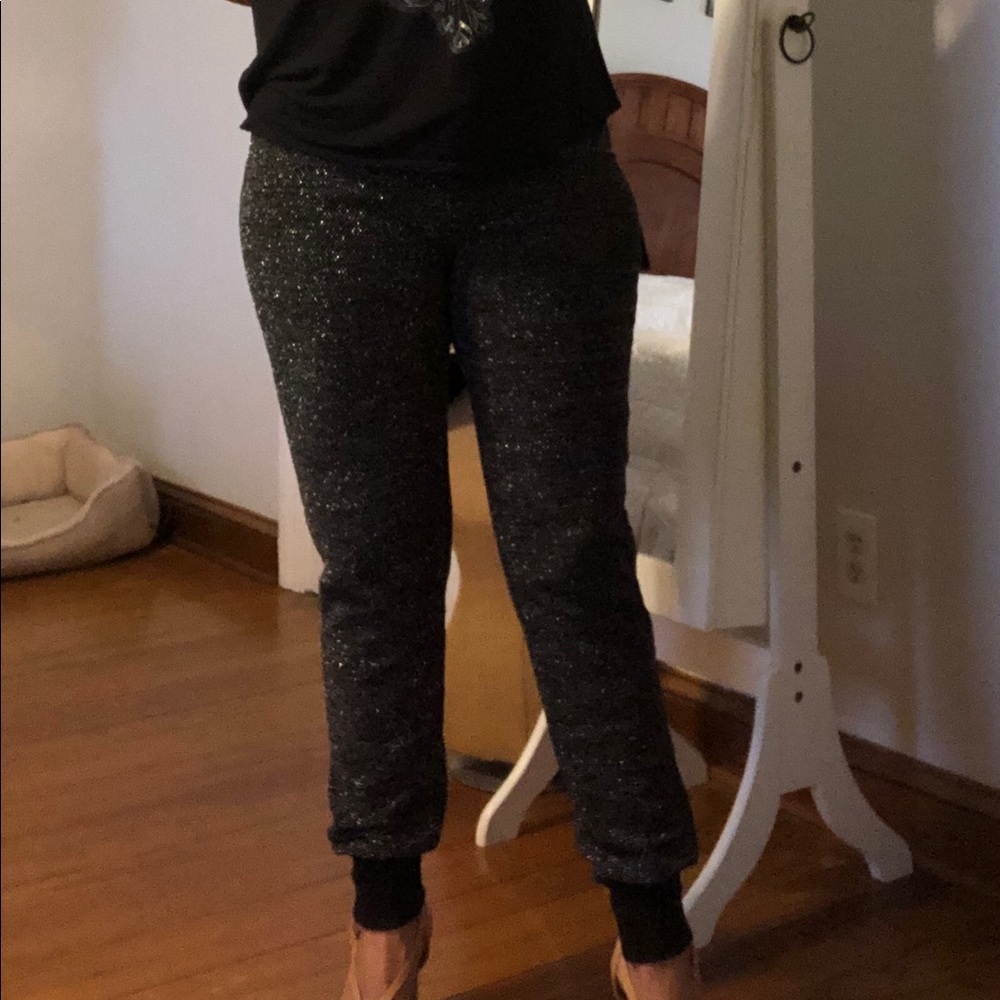Joggers - Picture 5 of 8